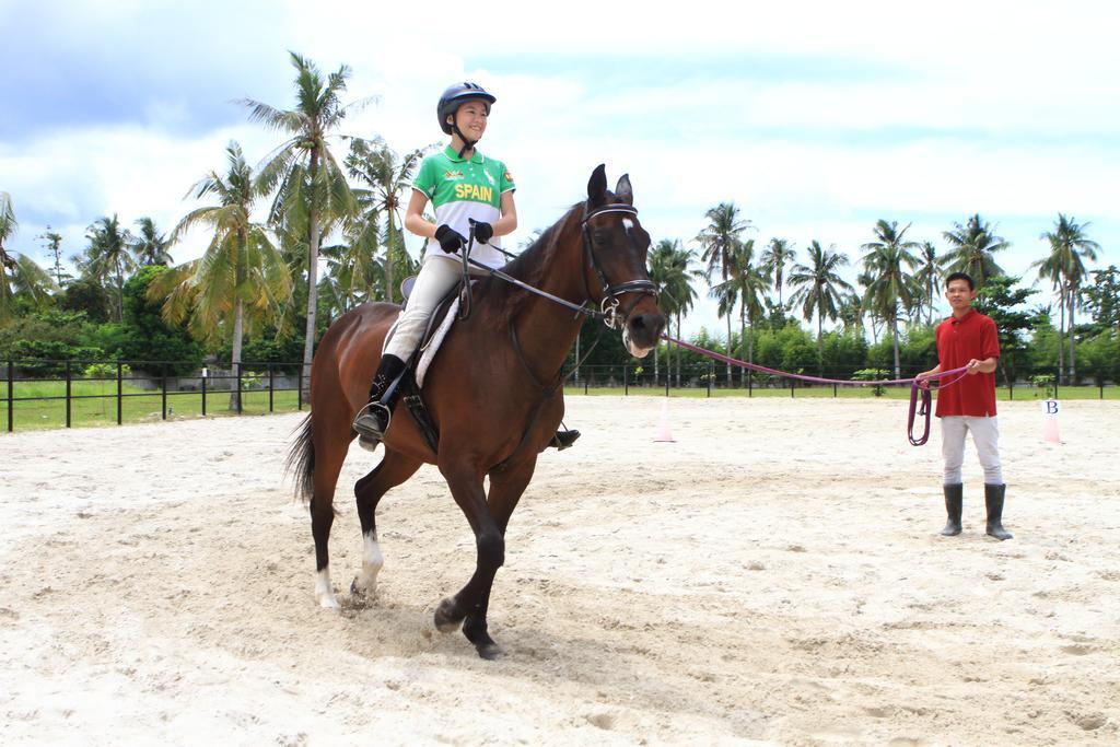 Kandaya Resort Daanbantayan Eksteriør bilde